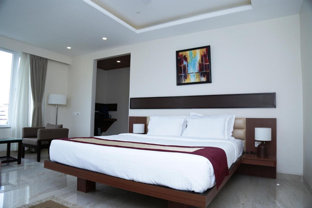 Hotel Prism - A Boutique Hotel Jorhat Luaran gambar