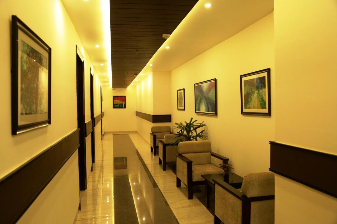 Hotel Prism - A Boutique Hotel Jorhat Luaran gambar