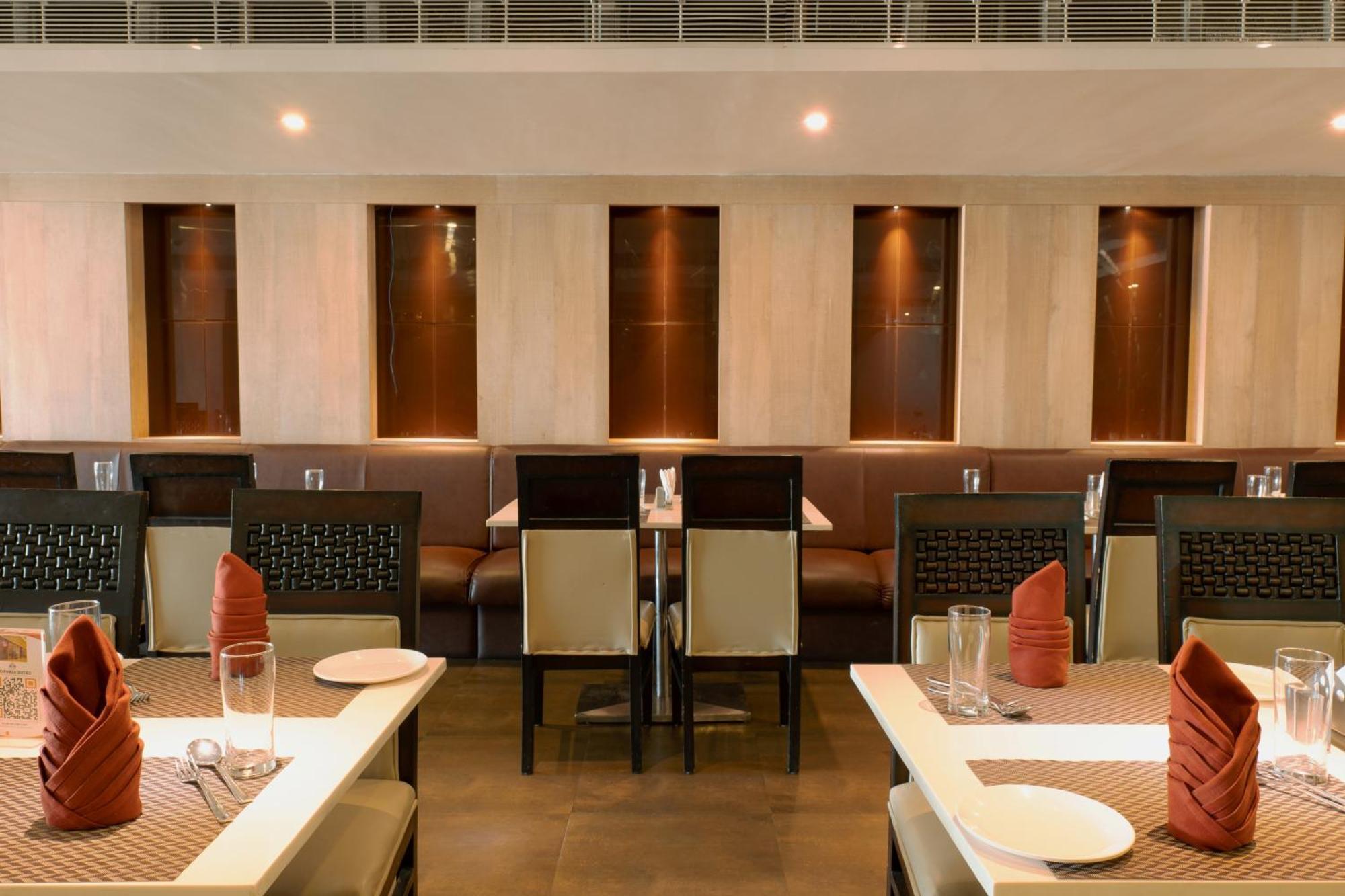 Hotel Prism - A Boutique Hotel Jorhat Luaran gambar